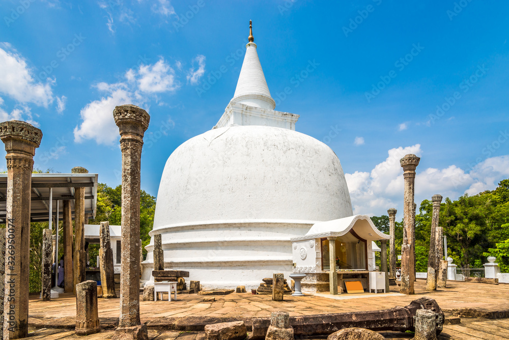 Lankaramaya Stupa